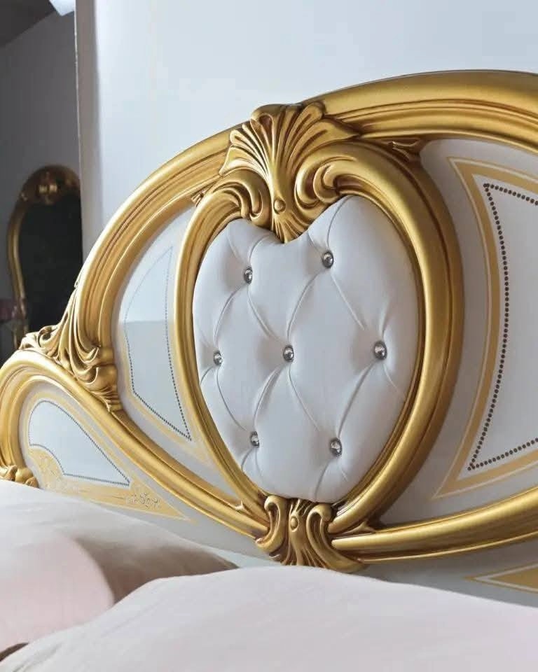 Dormitor Clarissa Nero Gold FM